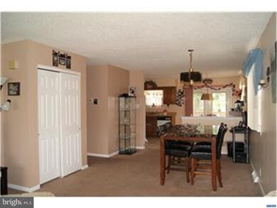 1140 Nicole Ln, Glenolden, PA 19036 - photo 5