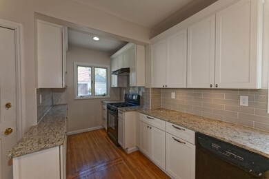 2 Sheldon St, Schenectady, NY 12308 - photo 4