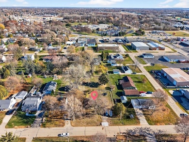 2530 Barbara Ave, Appleton, WI 54915 - photo 2