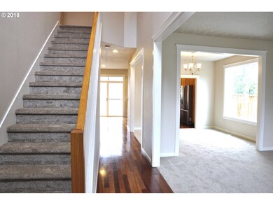 738 June Dr, Molalla, OR 97038 - photo 2