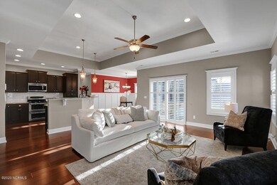 54StrawberryFieldsWay-06