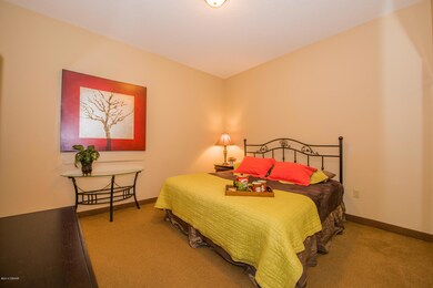 Guest Suite 1