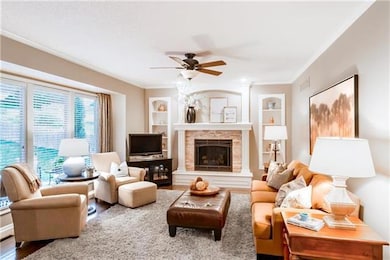 14705 W 70th Terrace, Shawnee, KS 66216 - photo 4