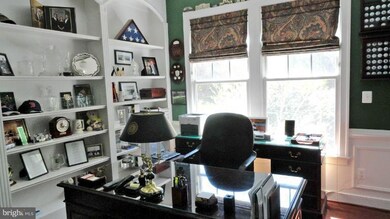 7287 Highland Estates Place, Falls Church, VA 22043 - photo 5