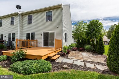 4044 Parkside Ct, Mount Joy, PA 17552 - photo 3