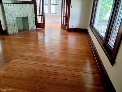 3297 Desota Ave, Cleveland, OH 44118 - photo 7