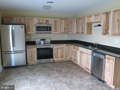 5160 Heritage Dr, King George, VA 22485 - photo 2