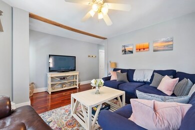 29 Regent St unit 2R, Cambridge, MA 02140 - photo 4