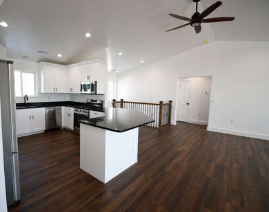 20 E 400 St S, Fillmore, UT 84631 - photo 3