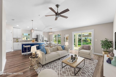 1639 Palm Ridge - 2