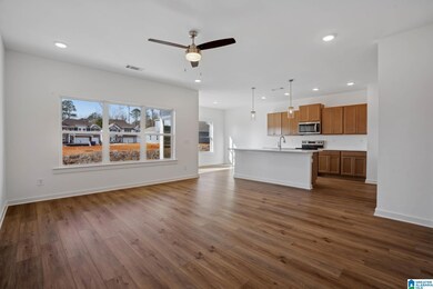 7075 Valley Bridge Rd, Hueytown, AL 35023 - photo 4