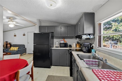 1015 NW 125th Ln, Citra, FL 32113 - photo 4