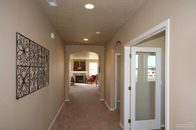 20342 Elaine Ln, Bend, OR 97702 - photo 2