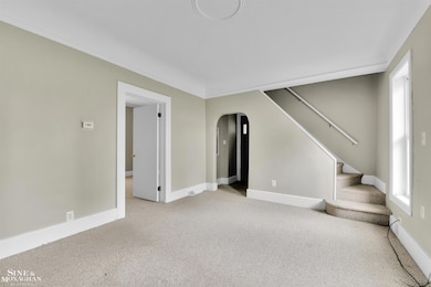 213 Muir Rd, Grosse Pointe Farms, MI 48236 - photo 4