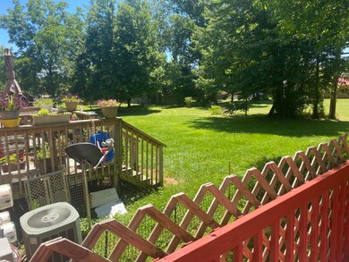 205 Mainous St, Berea, KY 40403 - photo 6