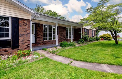 1208 S Clinton Rd, Caseyville, IL 62232 - photo 2