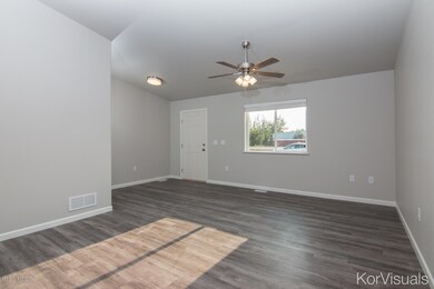 1551 N Tinitun Cir unit A, Wasilla, AK 99654 - photo 4