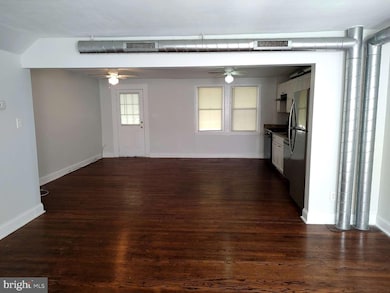 2704 E Federal St, Baltimore, MD 21213 - photo 2