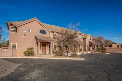 1839 W Canyon View Dr St-large-001-003-F