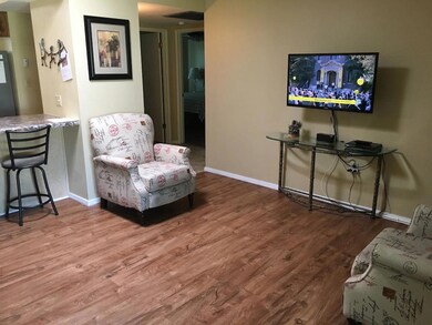 10838 Peoria Livingroom2