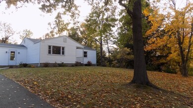 20 Glendale Rd, Amherst, MA 01002 - photo 2