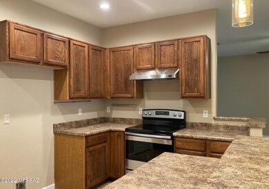 7632 E Fair Meadows loop kitchen (2)