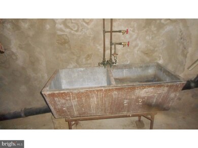 4612 Emery St, Philadelphia, PA 19137 - photo 5