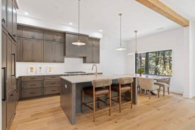 87 Slate Hill unit 3, Stowe, VT 05672 - photo 2