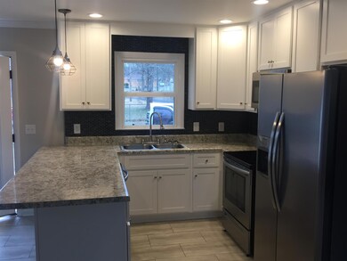 200 Tremont Dr, Shelbyville, TN 37160 - photo 3