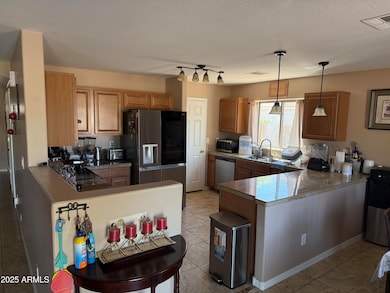 325 N 21st Cir, Coolidge, AZ 85128 - photo 3