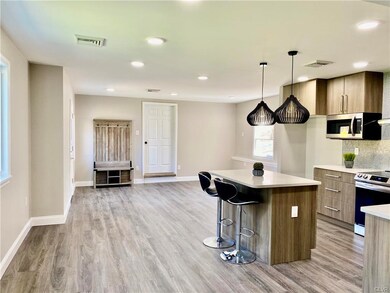 341 S 7th St, Emmaus, PA 18049 - photo 4