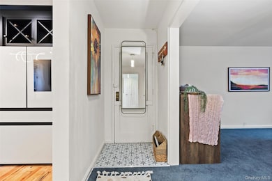 2200 Palmer Ave unit 4M, New Rochelle, NY 10801 - photo 3