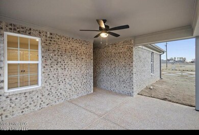 6540 John Hamilton Way E, Olive Branch, MS 38654 - photo 7