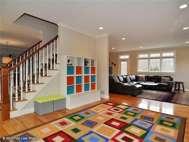 52 Washington Rd, Barrington, RI 02806 - photo 2