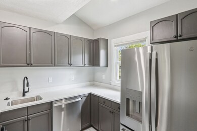 25 Favre St unit 1, Mattapan, MA 02126 - photo 4