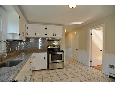 17 Goulart Ave, Bristol, RI 02809 - photo 5