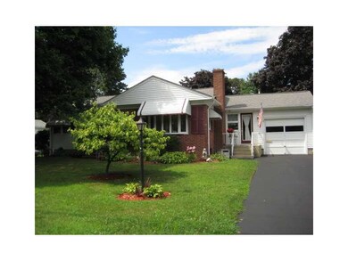 89 Belvedere Dr, Cranston, RI 02920 - photo 2