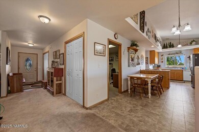 157209 W North River Rd, Prosser, WA 99350 - photo 6