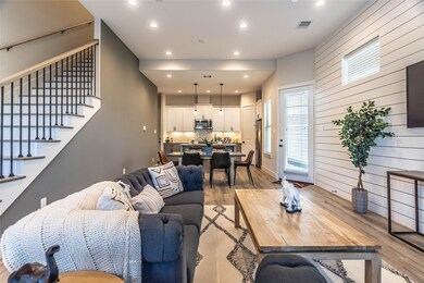 5351 Creekmont Oaks Ln, Houston, TX 77091 - photo 6