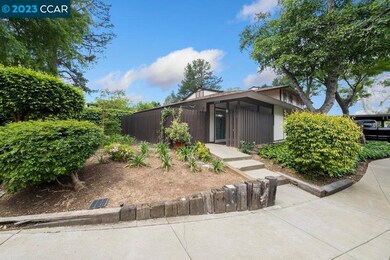 5464 Roundtree Dr unit D, Concord, CA 94521 - photo 3