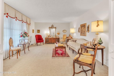 802 Fisher Rd, Saint Pauls, NC 28384 - photo 4