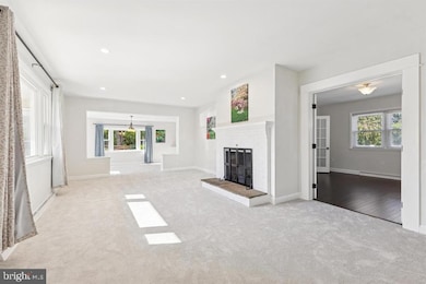 22810 Ridge Rd, Germantown, MD 20876 - photo 5