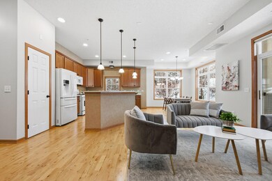 1256 County Road D E unit 104, Maplewood, MN 55109 - photo 6