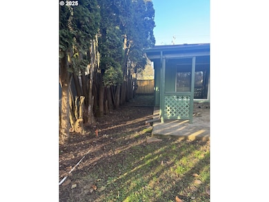 4950 Barger Dr, Eugene, OR 97402 - photo 6