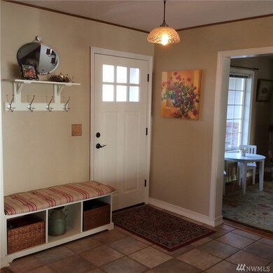 1301 Belmont Rd, Raymond, WA 98577 - photo 6