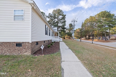 2850 Sanderford Rd, Raleigh, NC 27610 - photo 3