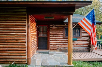 8978 S Sunnyview Rd unit 4, Traverse City, MI 49684 - photo 4