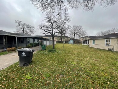 8313 Roswell St, Houston, TX 77022 - photo 2