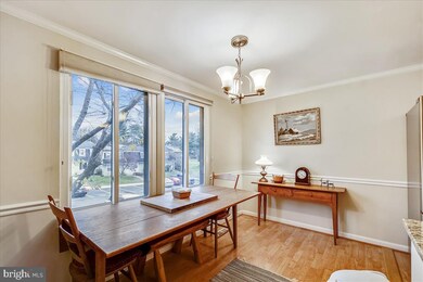 19356 Running Cedar Ct, Germantown, MD 20876 - photo 5