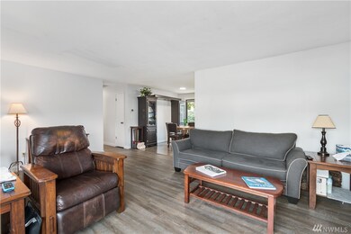 3821 Cherrywood St, Longview, WA 98632 - photo 4